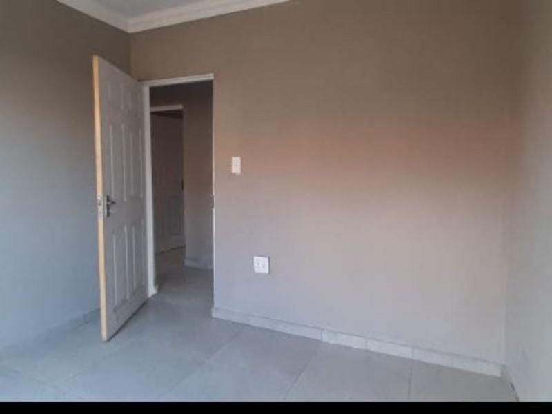 3 Bedroom Property for Sale in Golden Gardens Gauteng