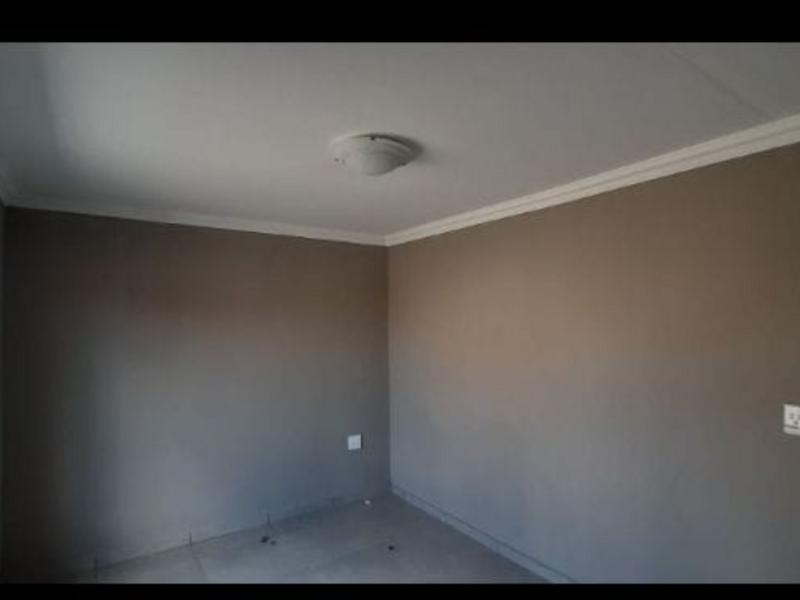 3 Bedroom Property for Sale in Golden Gardens Gauteng