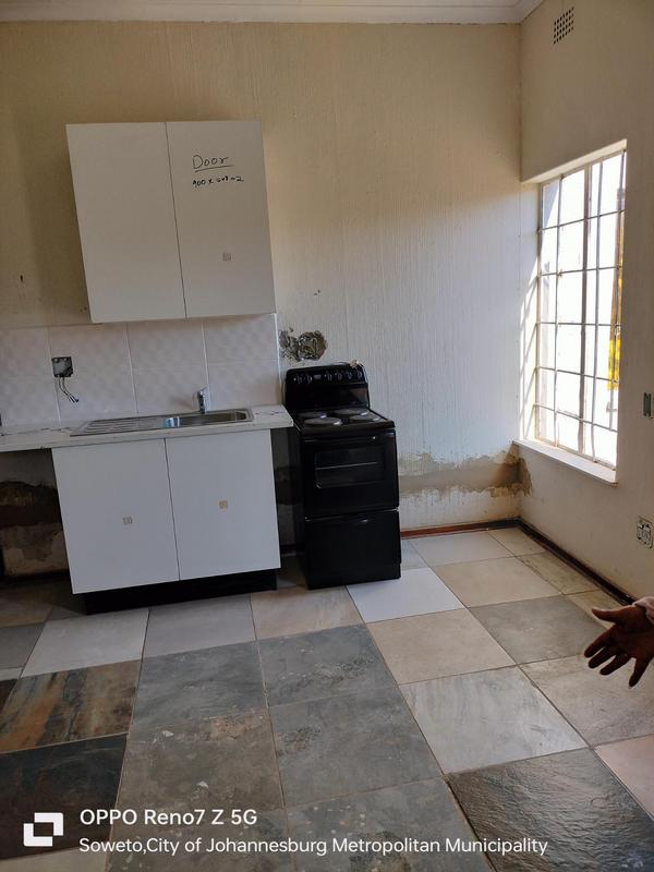 To Let 1 Bedroom Property for Rent in Naturena Gauteng