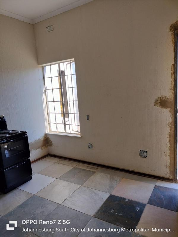 To Let 1 Bedroom Property for Rent in Naturena Gauteng