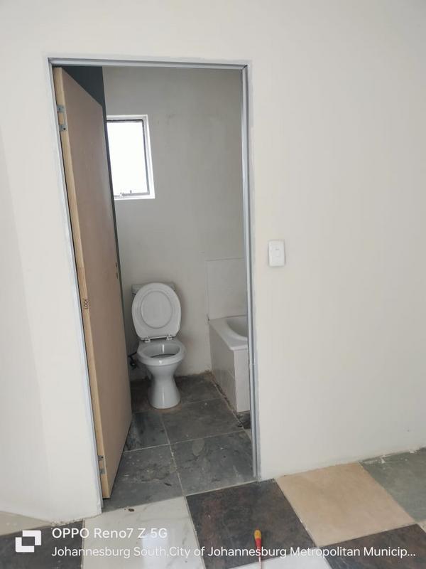 To Let 1 Bedroom Property for Rent in Naturena Gauteng