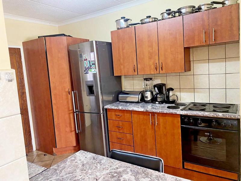 2 Bedroom Property for Sale in Terenure Gauteng