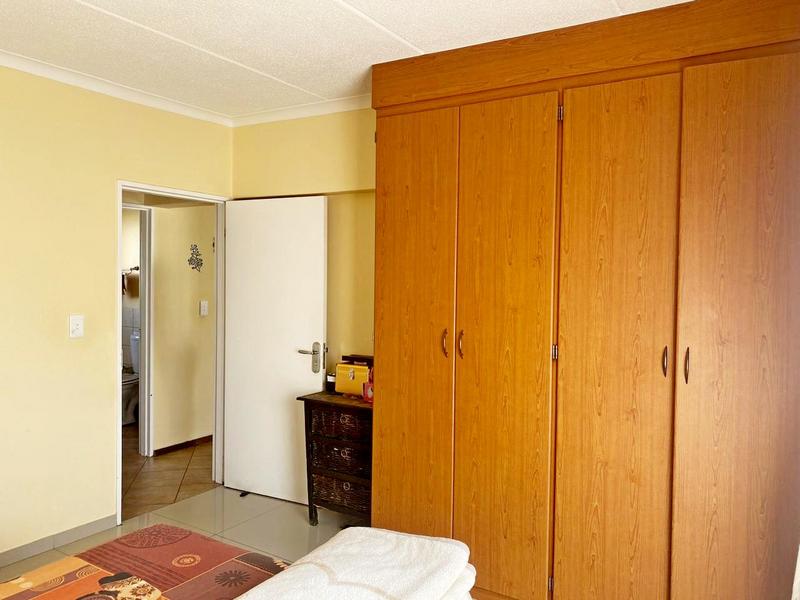 2 Bedroom Property for Sale in Terenure Gauteng