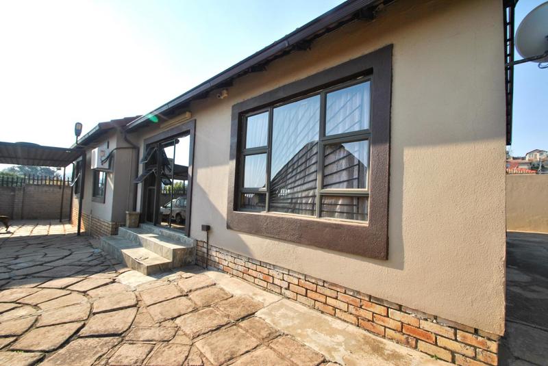 3 Bedroom Property for Sale in Naturena Gauteng