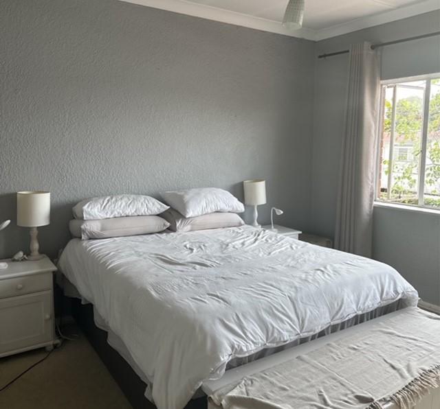 To Let 2 Bedroom Property for Rent in Linden Gauteng