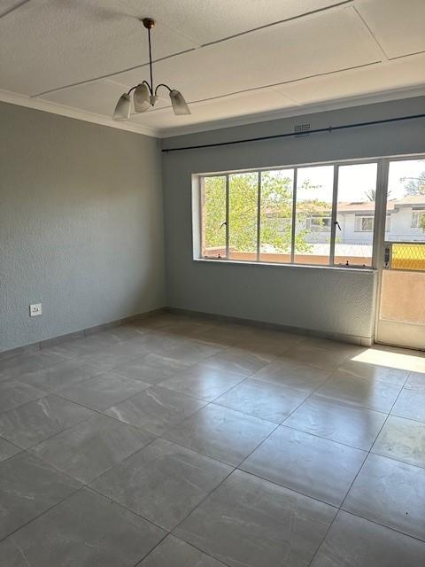 To Let 2 Bedroom Property for Rent in Linden Gauteng