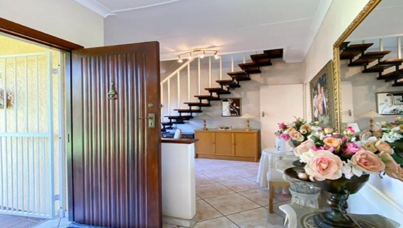 4 Bedroom Property for Sale in Elma Park Gauteng