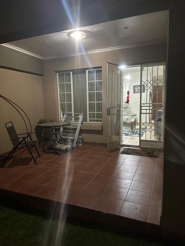 3 Bedroom Property for Sale in Meredale Gauteng