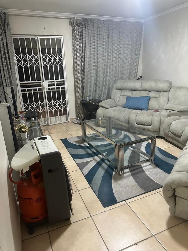 3 Bedroom Property for Sale in Meredale Gauteng