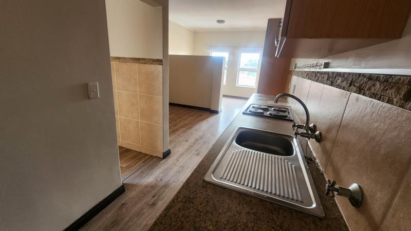 1 Bedroom Property for Sale in Montana Tuine Gauteng