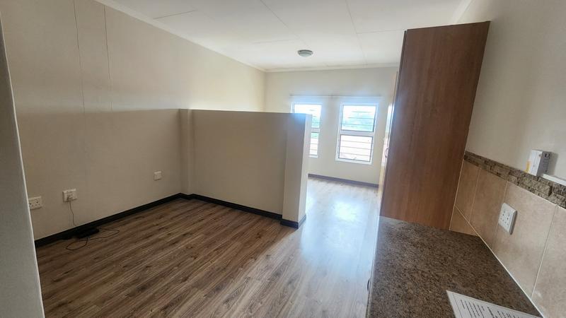 1 Bedroom Property for Sale in Montana Tuine Gauteng