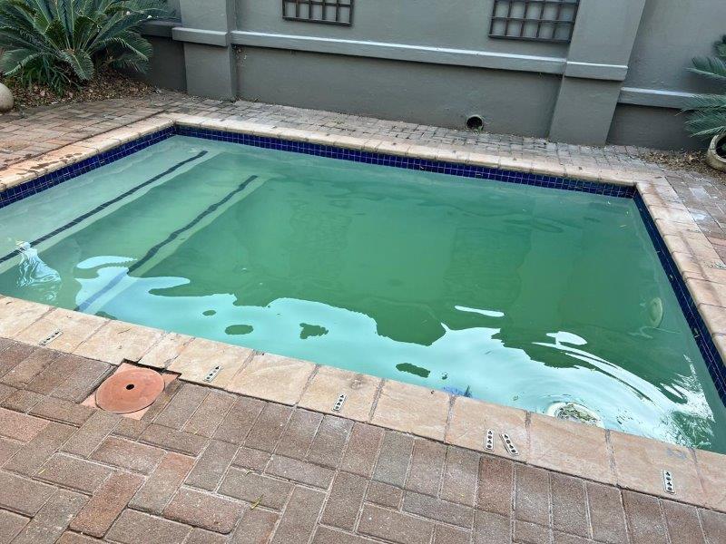 4 Bedroom Property for Sale in Midfield Estate Gauteng