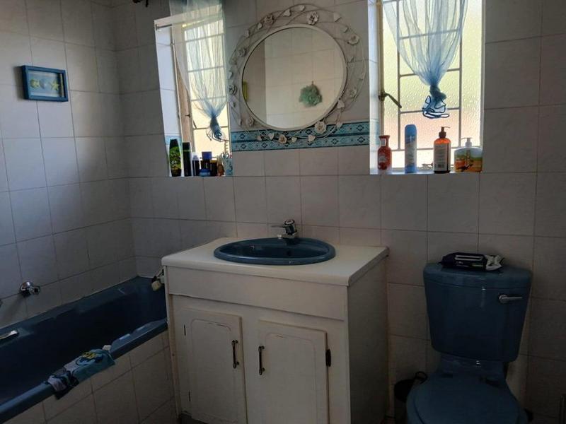 3 Bedroom Property for Sale in Verwoerdpark Gauteng