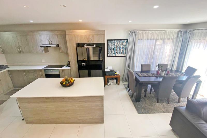 4 Bedroom Property for Sale in Morningside Gauteng