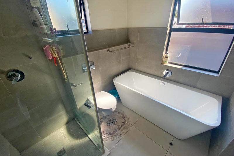 4 Bedroom Property for Sale in Morningside Gauteng