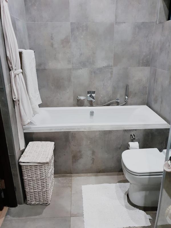 1 Bedroom Property for Sale in Menlo Park Gauteng