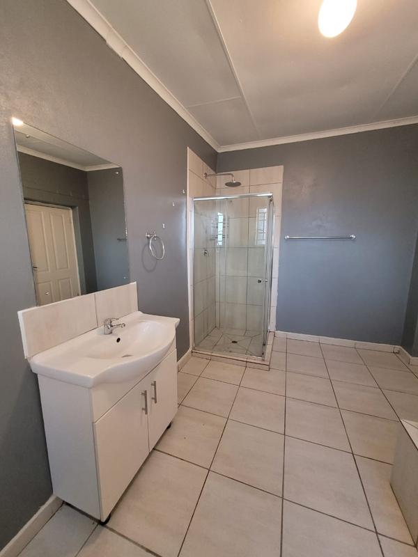 To Let 3 Bedroom Property for Rent in Comet Gauteng