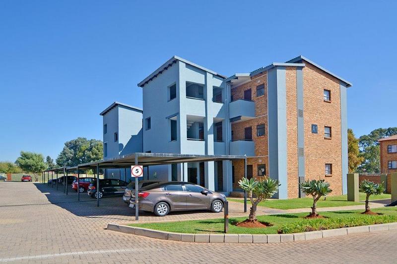 To Let 2 Bedroom Property for Rent in Groblerpark Gauteng