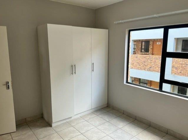 To Let 2 Bedroom Property for Rent in Groblerpark Gauteng