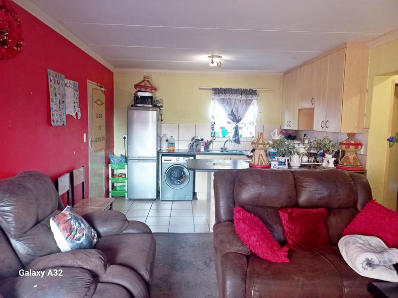 2 Bedroom Property for Sale in Terenure Gauteng