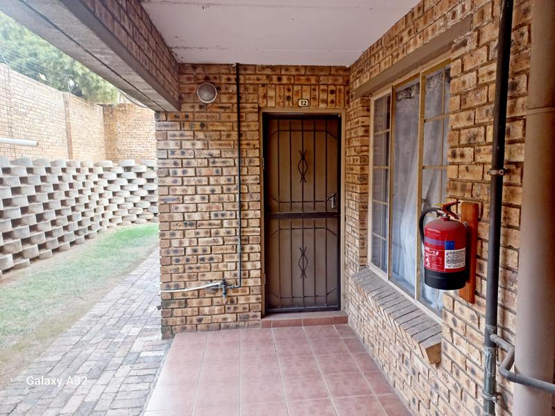 2 Bedroom Property for Sale in Terenure Gauteng