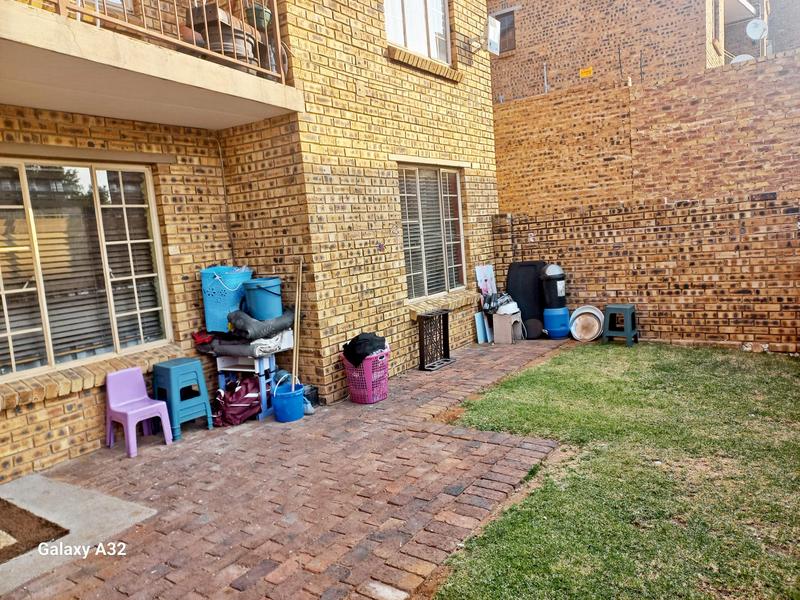 2 Bedroom Property for Sale in Terenure Gauteng