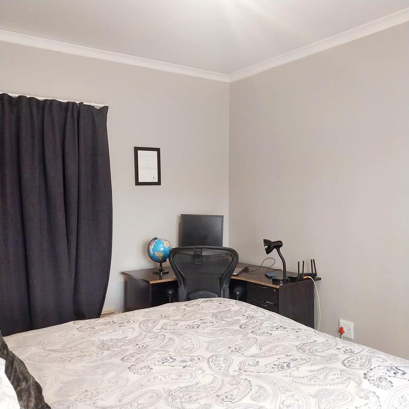 2 Bedroom Property for Sale in Paulshof Gauteng
