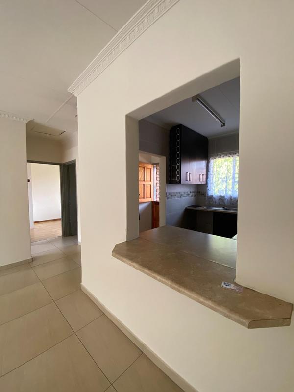 2 Bedroom Property for Sale in Vorna Valley Gauteng