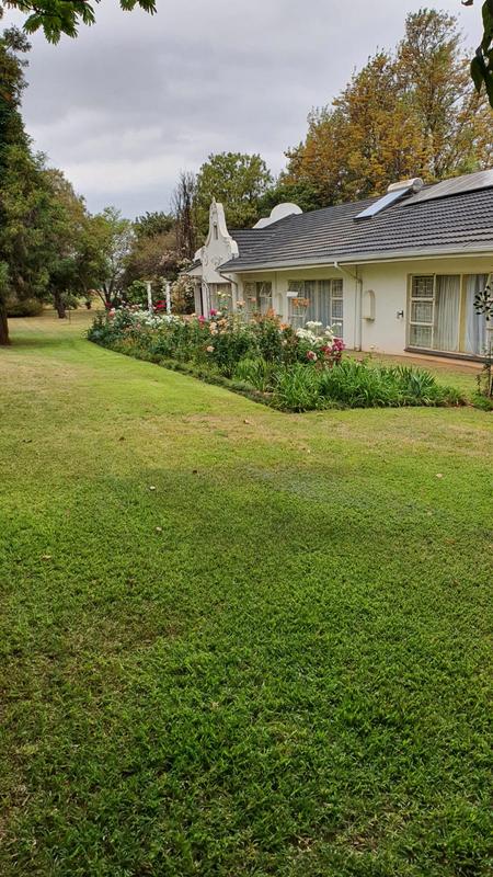 8 Bedroom Property for Sale in Andeon Gauteng