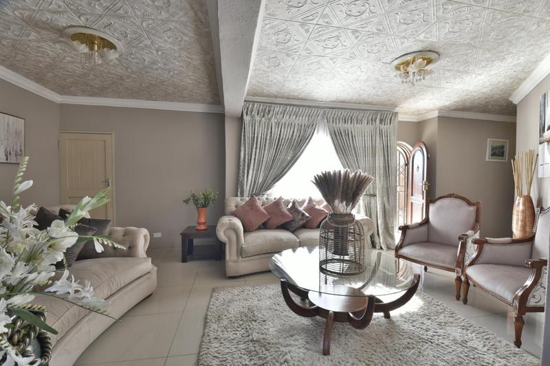 3 Bedroom Property for Sale in Klippoortje Gauteng