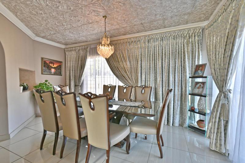 3 Bedroom Property for Sale in Klippoortje Gauteng