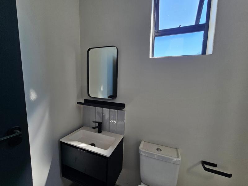 To Let 2 Bedroom Property for Rent in Sandton Central Gauteng