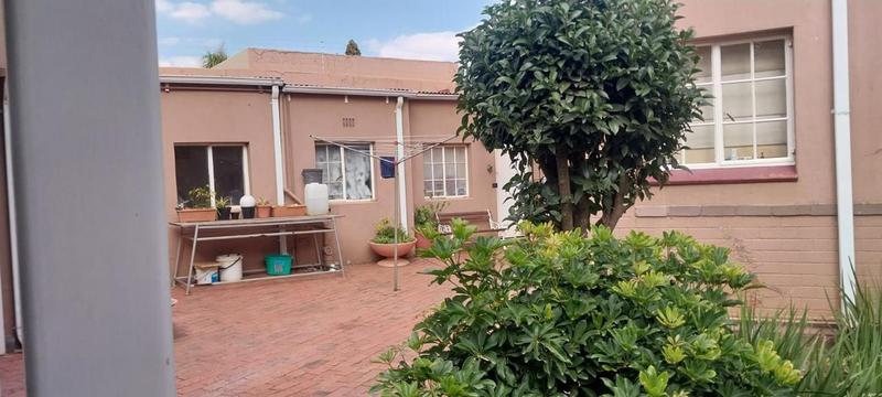 4 Bedroom Property for Sale in Kensington Gauteng