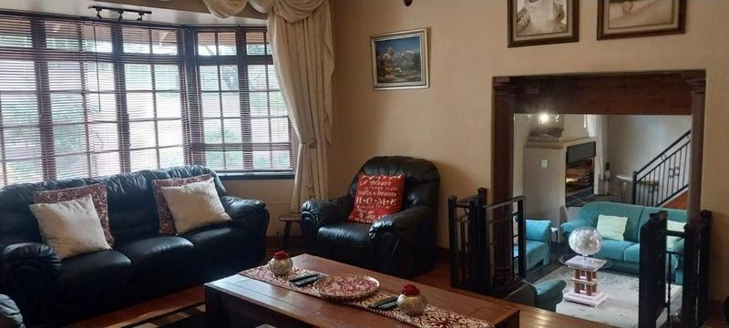 4 Bedroom Property for Sale in Kensington Gauteng