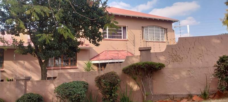 4 Bedroom Property for Sale in Kensington Gauteng