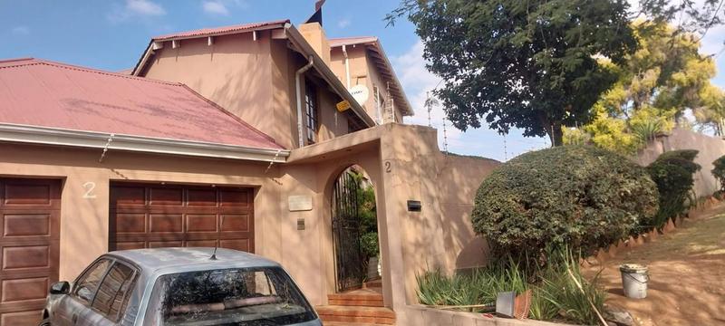 4 Bedroom Property for Sale in Kensington Gauteng