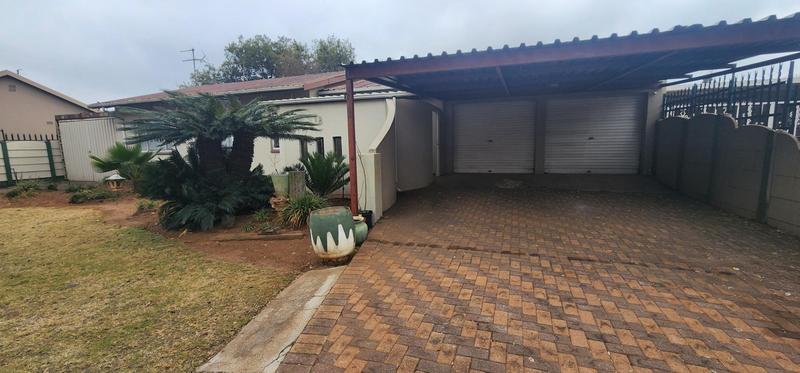 3 Bedroom Property for Sale in Van Dyk Park Gauteng