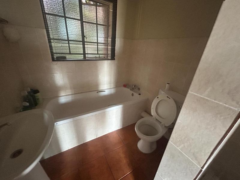 2 Bedroom Property for Sale in The Reeds Gauteng