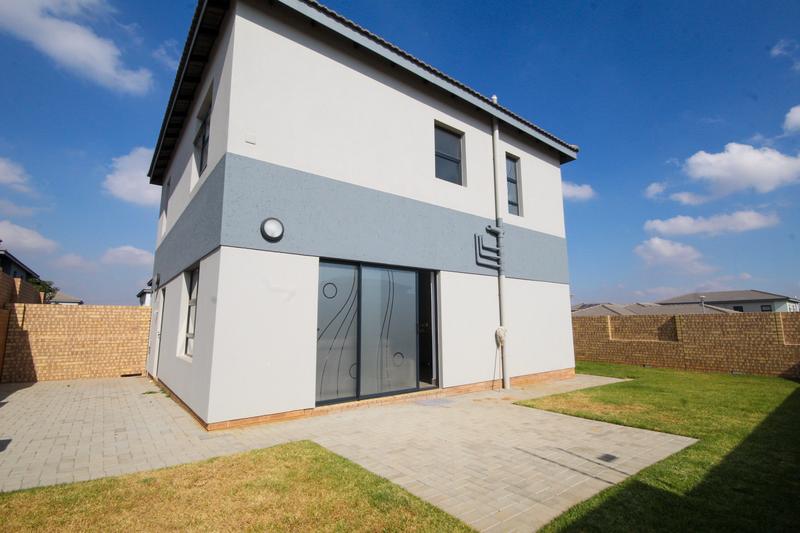 3 Bedroom Property for Sale in Thatchfield Gauteng