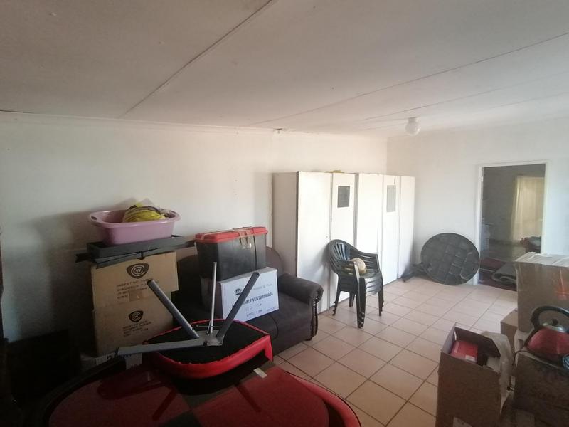 To Let 1 Bedroom Property for Rent in Florida Gauteng