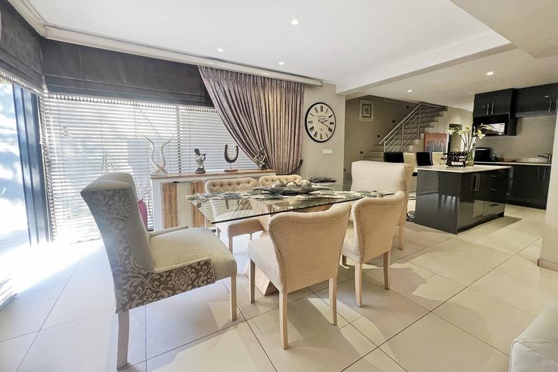 4 Bedroom Property for Sale in Bryanston Gauteng