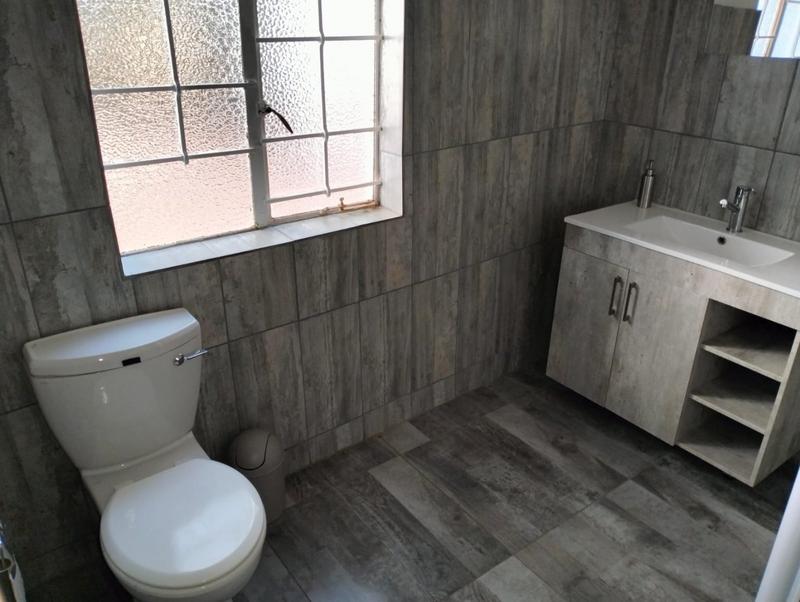 3 Bedroom Property for Sale in Tarlton Gauteng