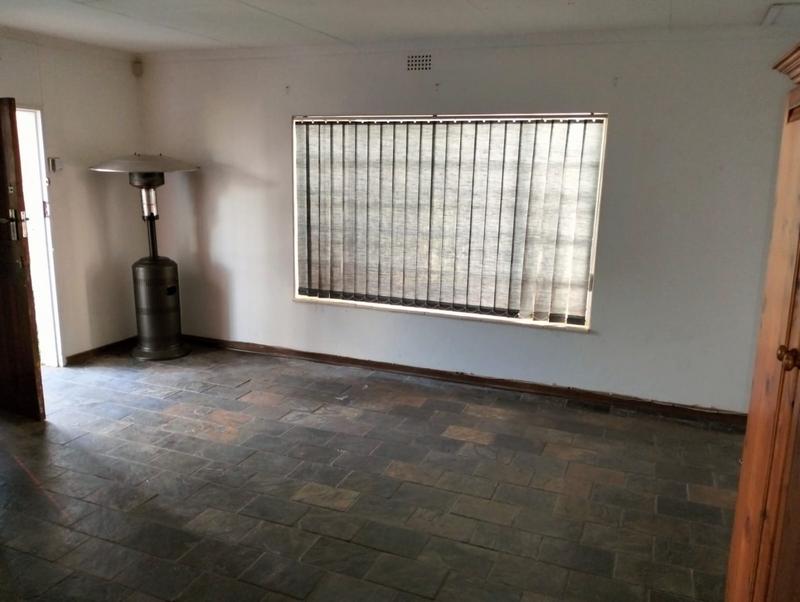 3 Bedroom Property for Sale in Tarlton Gauteng