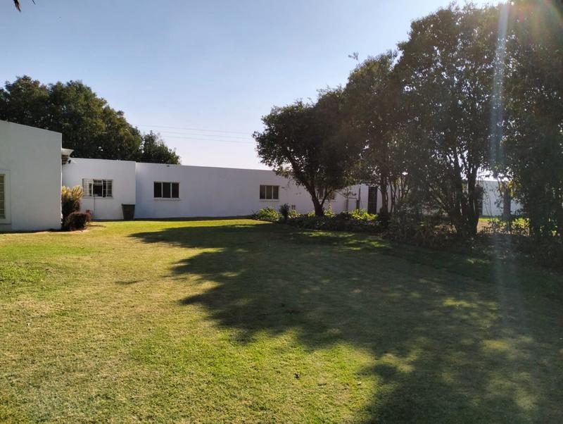 3 Bedroom Property for Sale in Tarlton Gauteng