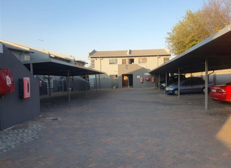 2 Bedroom Property for Sale in Raceview Gauteng