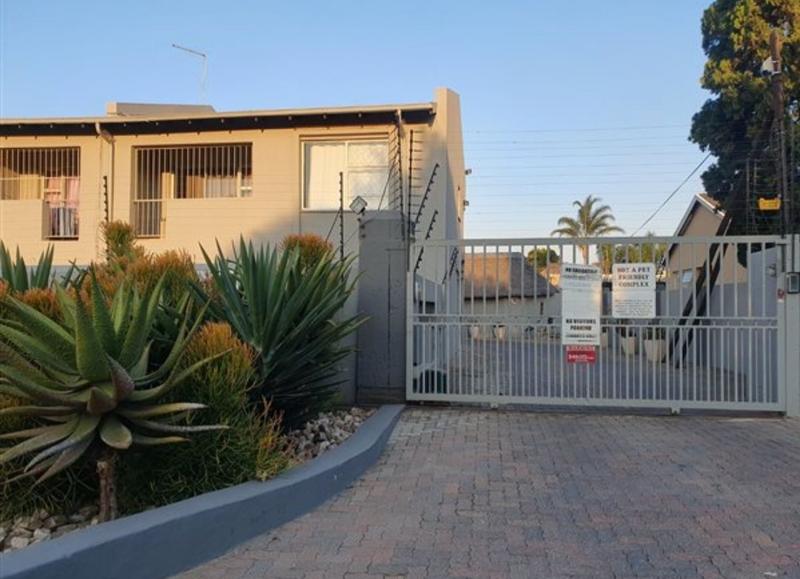 2 Bedroom Property for Sale in Raceview Gauteng