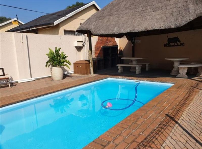 2 Bedroom Property for Sale in Raceview Gauteng