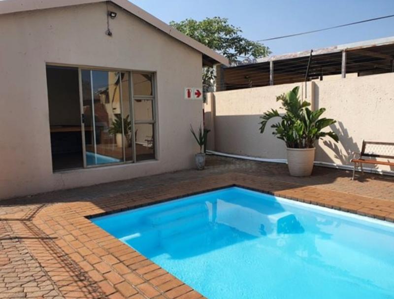 2 Bedroom Property for Sale in Raceview Gauteng