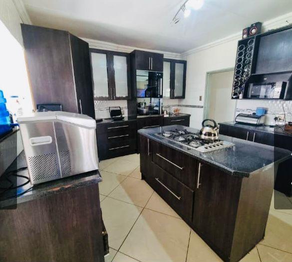 3 Bedroom Property for Sale in Vanderbijlpark SW 1 Gauteng