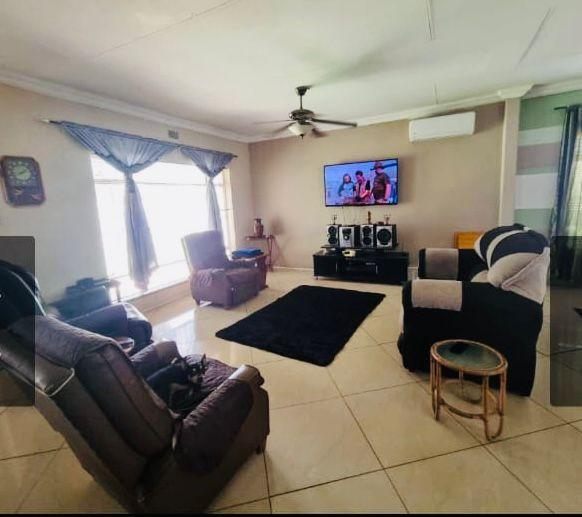 3 Bedroom Property for Sale in Vanderbijlpark SW 1 Gauteng